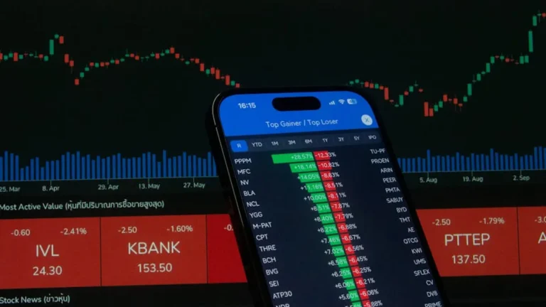 EOSE Stock: Market Outlook, Earnings, and Risk Factors