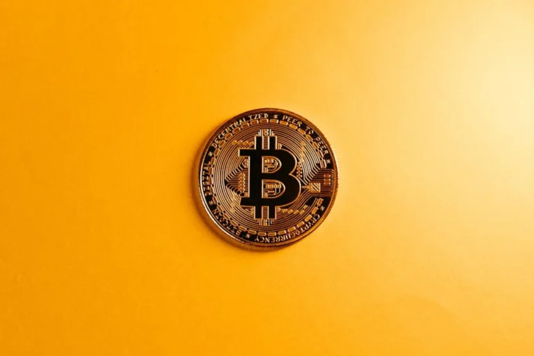 How to Build a Crypto News Watchlist